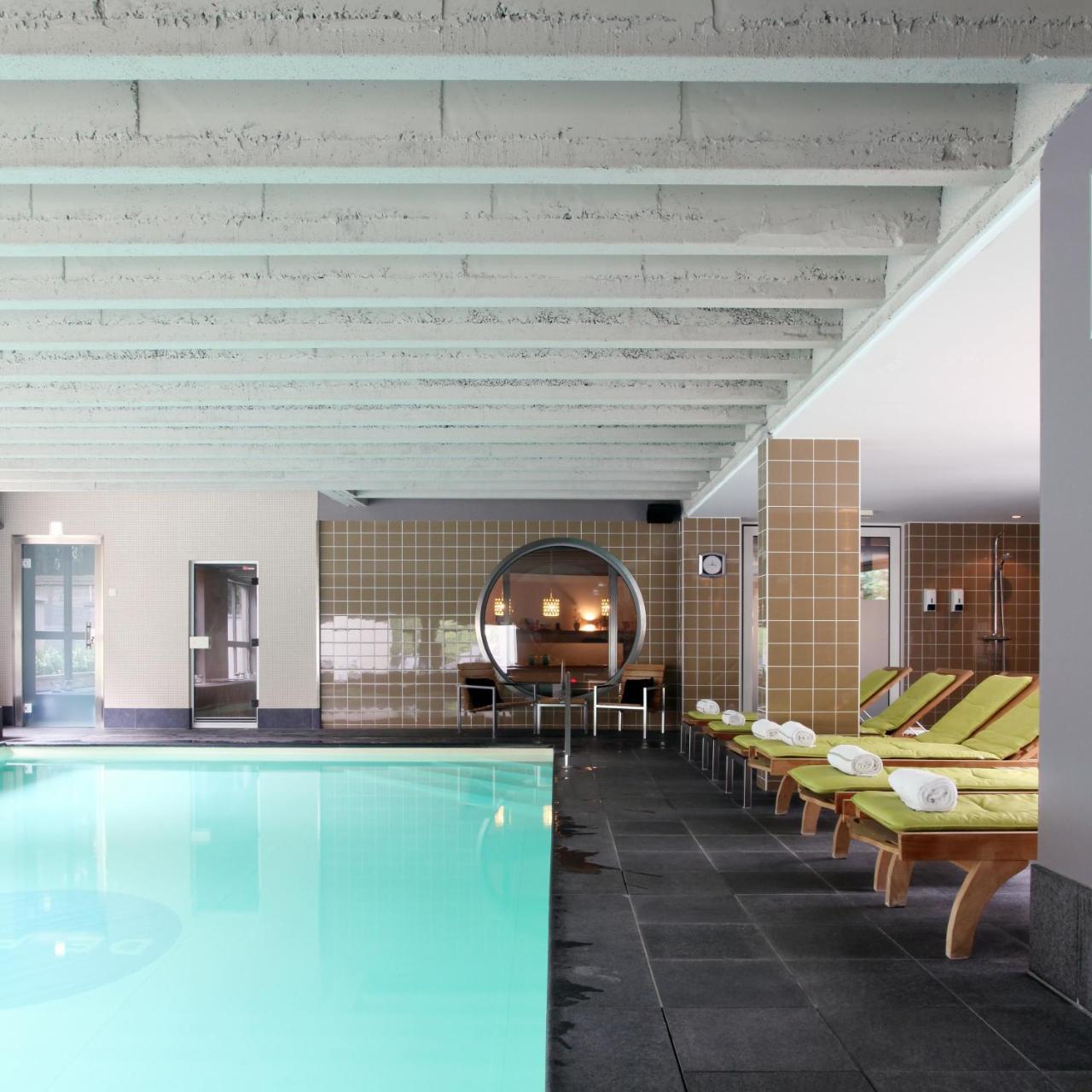 Hotel De Pits Heusden-Zolder ภายนอก รูปภาพ